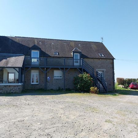 Maison Face Au Mont Avec Exterieur Avranches Exteriér fotografie