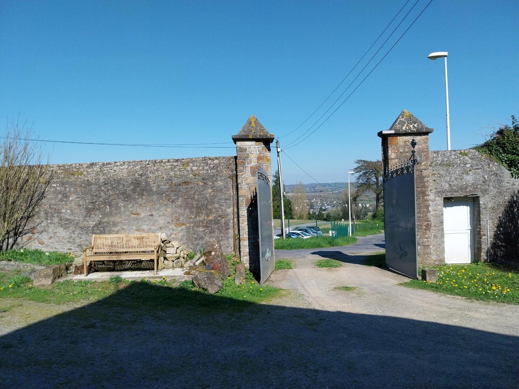 Maison Face Au Mont Avec Exterieur Avranches Exteriér fotografie